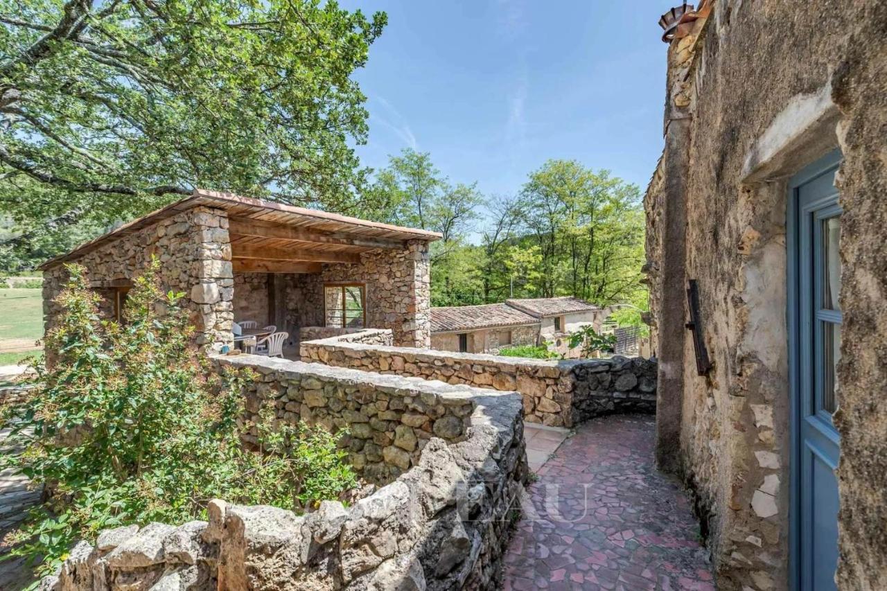 Domaine Des Bruguieres Villa Entrecasteaux ภายนอก รูปภาพ
