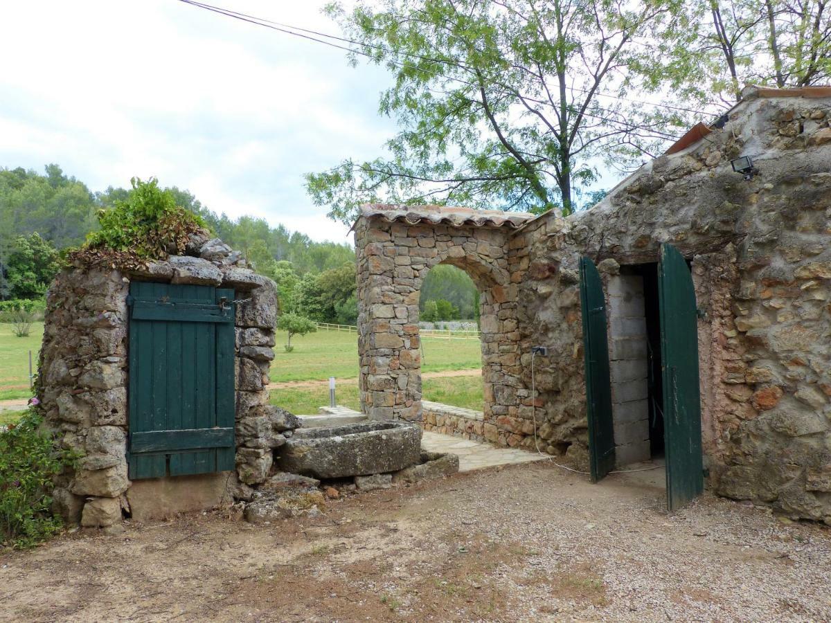 Domaine Des Bruguieres Villa Entrecasteaux ภายนอก รูปภาพ